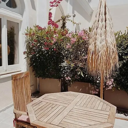 Fra Cielo E Mare Boutique بيت ضيافة كالياري