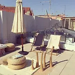 Fra Cielo E Mare Boutique בית הארחה קליארי